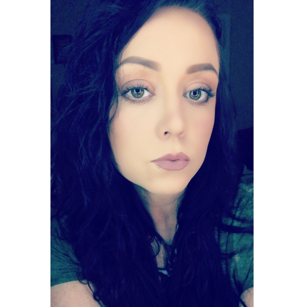 Meet your Posher, Brittany